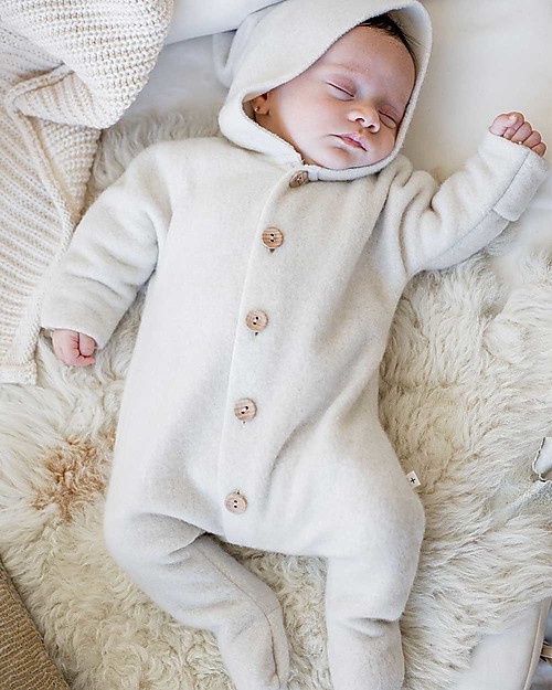 1 + in the family Tutina con Cappuccio e Piedini Beate - Ecru Tutine Lunghe