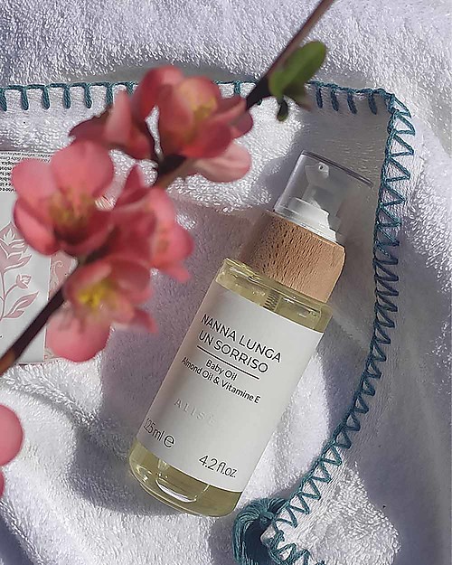 Alisèa Parma Nanna Lunga un Sorriso - Olio Calmante - Olio di Mandorle e Vitamina E - da agricoltura Biologica Italiana Creme ed Olii Baby