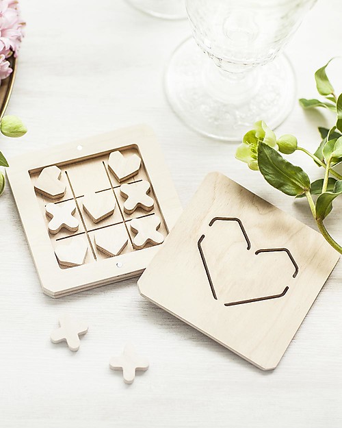 Babai Toys Gioco del Filetto in Legno - Love is… - per Tutta la Famiglia Giochi di una Volta