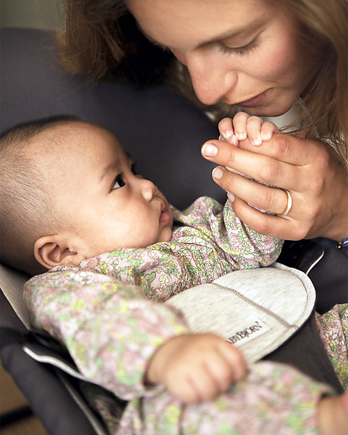 BabyBjörn Sdraietta Balance Soft, Grigio Chiaro e Scuro - Jersey di cotone, fino a 2 anni! Sdraiette_