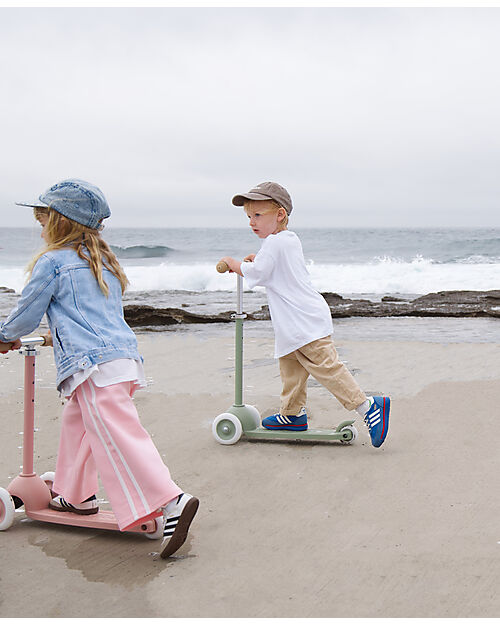 Banwood Monopattino Eco - Oliva - Dai 3 Anni - 100% Materiali Riciclati Monopattini