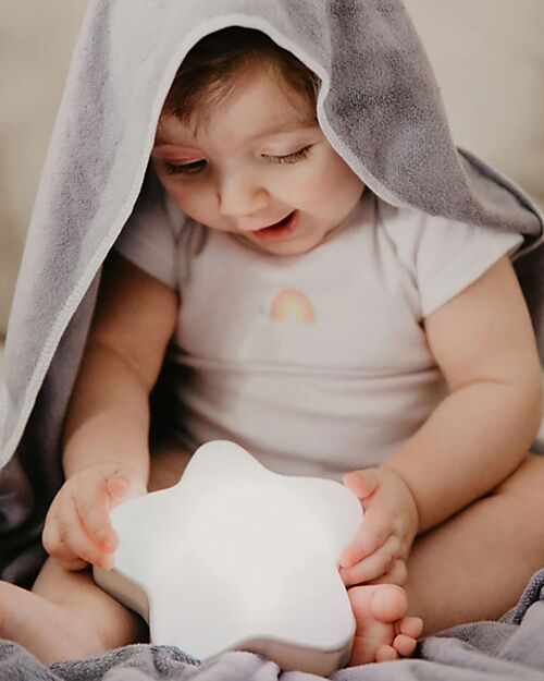 Bblüv Lampada Musicale Portatile Star - Leggera e Compatta - Con Spegnimento Automatico Lampade da Notte