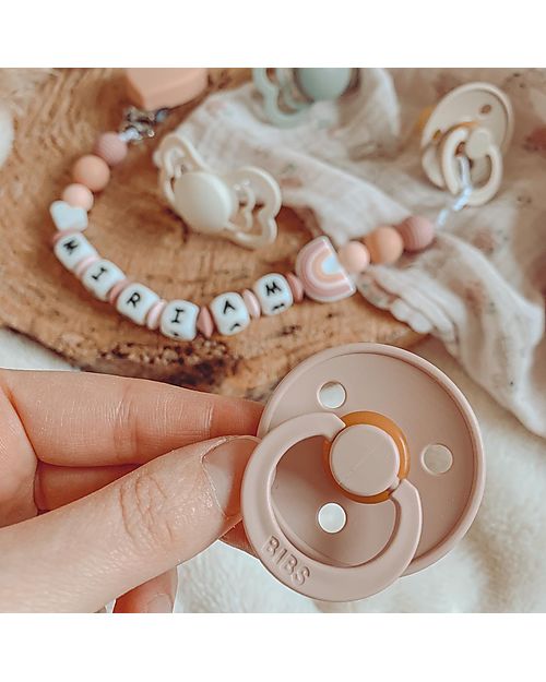 BIBS Ciuccio Colour - Tettarella Ciliegia in Gomma Naturale - Vaniglia e Rosa Cipria - Senza PBA, PVC e Flatati Ciucci