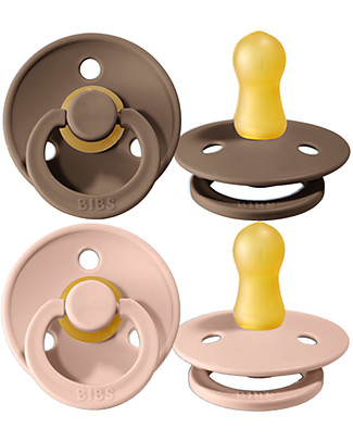 Bibs Set di 2 Ciucci Bibs Colour - Nocciola e Rosa Cipria - Tettarella in Gomma Naturale - Made in Denmark - con Mascherina Rotonda e Tettarella - Senza BPA, PVC e Ftalati Ciucci