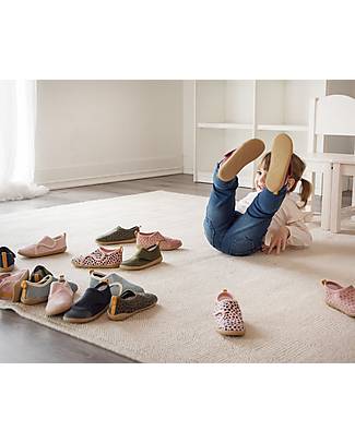 Bobux Scarpina I Walk Indie - Dusk Olive Dalmation - Cotone Organico - Pantofole Perfette in Casa o all'Asilo! Pantofole