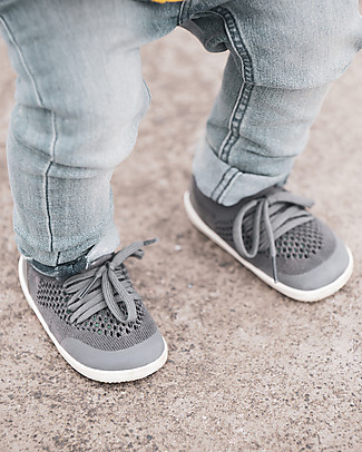 Bobux Scarpina Step-Up Play Knit - Smoke - Morbido Tessuto Elastico! Scarpe