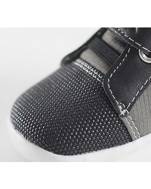 Bobux Scarpina Step-Up Street Circa, Grigio Fumo - Super flessibile, perfetta per i primi passi! Scarpe