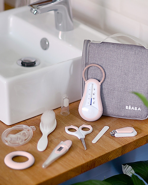 Béaba Beauty Case Completo da Appendere - Rosa - Tutto il Necessario Sempre a Portata di Mano Kit Toilette Neonato