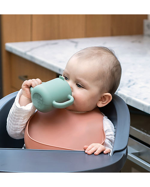 Béaba Tazza da Apprendimento con Beccuccio in Silicone - Verde Salvia - Per Imparare a Bere da Soli Tazze
