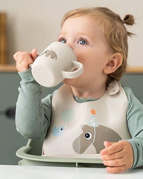 Done By Deer Bavaglio Impermeabile con Tasca - Celebration - Sabbia - 100% Silicone Alimentare - 3m+ Bavagli Impermeabili con Tasca