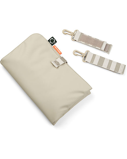 Done By Deer Borsa Cambio con Fasciatoio - Trapuntata - Sabbia - 24 L - Fatto con Bottiglie di Plastica Riciclata Borse Cambio