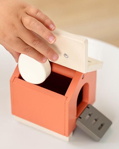 Done By Deer Gioco a Incastro Pollaio - Tiny Farm - +2 anni Incastri in Legno