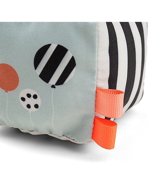 Done By Deer Gioco da Appendere Multisensoriale - Cubo - Happy Clouds - A contrasto - 0+ Giochi per Neonati_