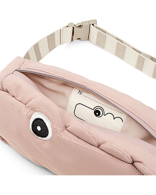 Done By Deer Marsupio per Bambini - Croco - Cipria - Fatto con Bottiglie di Plastica Riciclata
 Astucci per la Scuola