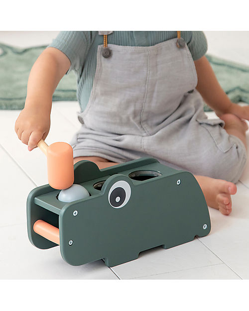 Done By Deer Set Gioco - Hammer Board - Croco - Verde - 27 x 13,5 x 9cm - in Legno Incastri in Legno