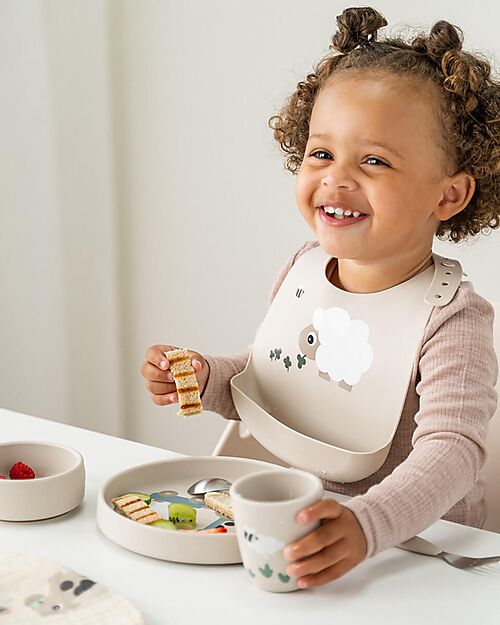 Done By Deer Set Pappa Stick&Stay - Piatto Ciotola e Bicchiere - Tiny Farm - Sabbia - 100% Silicone Alimentare Set Pappa