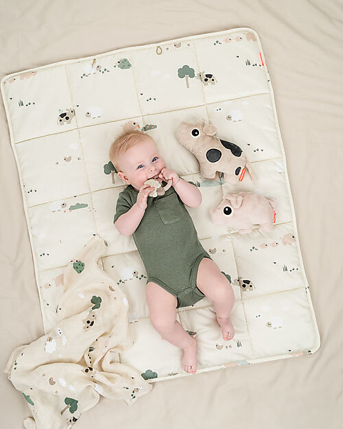 Done By Deer Tappeto Gioco Imbottito - Tiny Farm - Sabbia - 80x100 cm Tappeti Gioco Imbottiti