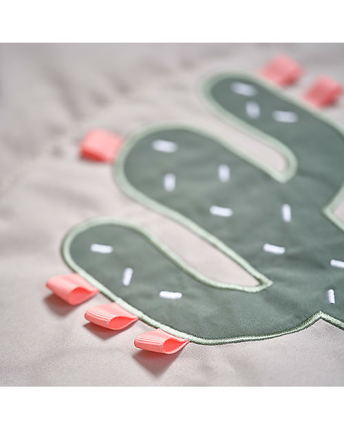 Done By Deer Tappeto Gioco Sensoriale Imbottito - Amici di Deer - Sabbia - Sviluppa i Sensi del Tuo Bimbo Tappeti Gioco Imbottiti