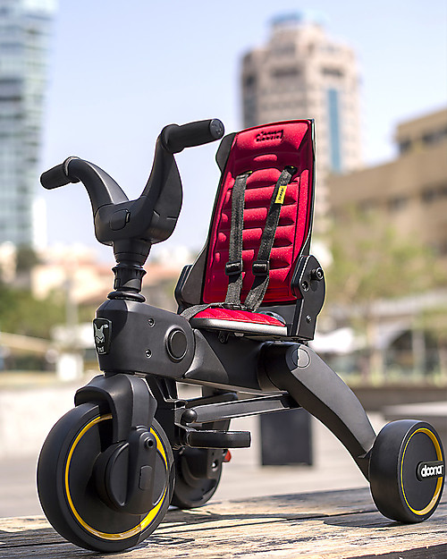 Doona Doona Liki Trike S1 Triciclo Rosso - Modello Base da 1 a 3 Anni! Tricicli