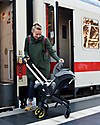 Doona Doona+, Seggiolino Auto con Ruote 2-in-1, Grigio - Approvato come passeggino! Seggiolini Auto Gruppo 0+/1