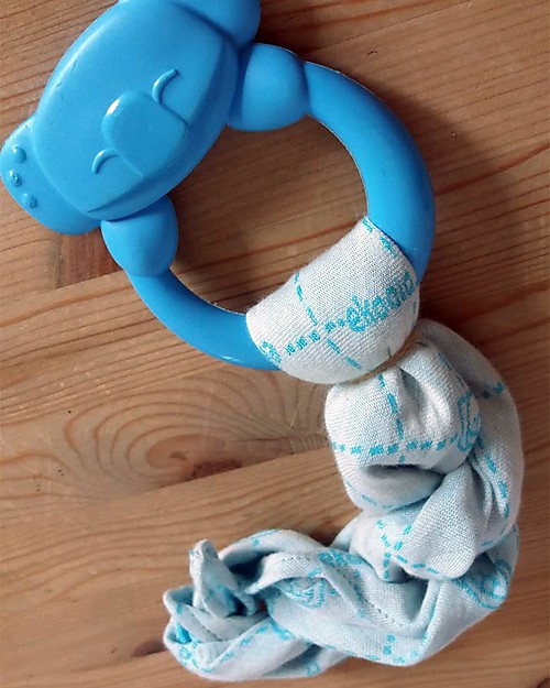 eKoala Minù+eKibby - Set Mussola in Cashmere Vegetale e Portabavaglino in Bioplastica Naturale, Azzurro Bavagli Classici