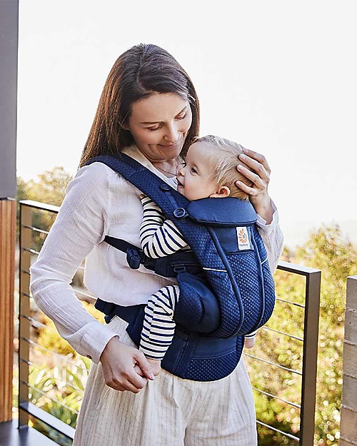ErgoBaby Marsupio Traspirante Omni Breeze - Con Tessuto a Rete SoftFlex™- Blu Notte Marsupi