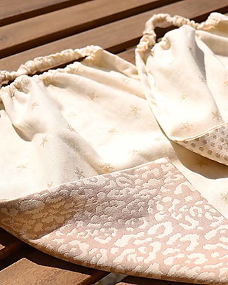 Family Nation Bavaglino con Elastico - Reversibile - Leopardato e Stelle Oro - 100% Sostenibile e Made in Toscana - Perfetti per l'Asilo! Bavagli con Elastico