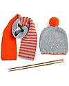 Family Nation + BettaKnit Kit Maglia Fai da Te Sciarpa e Cappello Old School Rosso - 100% Lana Merino Sciarpe