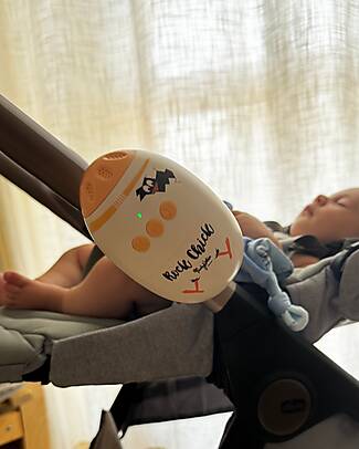 Family Nation Rock Chick™ Dondola Passeggino Automatico - 11 Suoni Calmanti e Bluetooth - Ricaricabile USB-C - 0+ Accessori Vari