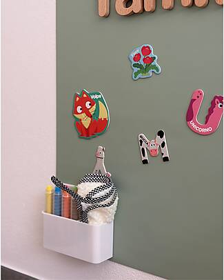Family Nation Set 12 Gessetti Senza Polvere con Panno e Porta-Gessetti Magnetica MagneKids™ - Gessi Lavabili e non Tossici Giochi Magnetici