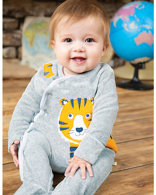 Frugi Tutina Kimono con Piedi Stevie Swoop, Grigio/Tigre - Ciniglia di cotone Bio Tutine Lunghe