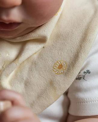 Garbo&Friends Bavaglino a Triangolo - Daisy - 100% Jersey di Cotone con Finiture in Seta - Collezione Mini Line Bavagli a Bandana