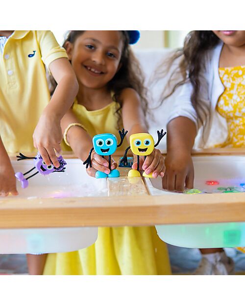 Glo Pals Set Personaggio Blair - con 2 Cubi Inclusi - Azzurro - Adatto da 3 anni - 100% Plastica Riciclata Giochi Sensoriali_