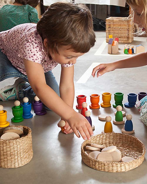 Grapat Omini Nins, Vasi e Monete - Titti i Colori dell'Arcobaleno - Legno Sostenibile Giochi Montessoriani