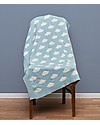 Huggee Copertina Baby Lavorata a Maglia, Grandi Nuvole, 100% Cotone Bio - 110x75 cm Swaddle di Mussola