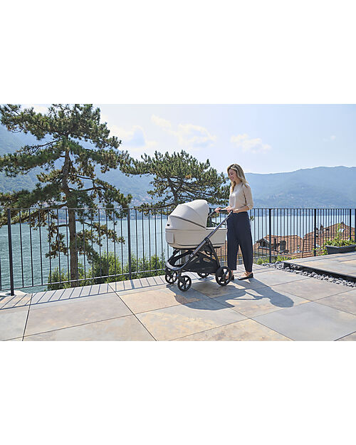 Inglesina Aptica System Quattro - Opal Ivory - Passeggino + Culla Standup + Seggiolino Auto Darwin Passeggini Trio e Duo