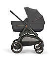 Inglesina Aptica XT System Quattro - Magnet Grey + Passeggino - Culla Standup + Seggiolino Auto Darwin Passeggini Trio e Duo