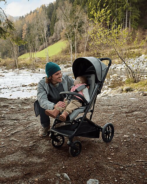 Inglesina Passeggino Maior - Magnet Grey - Agile su tutti i terreni Passeggini Classici