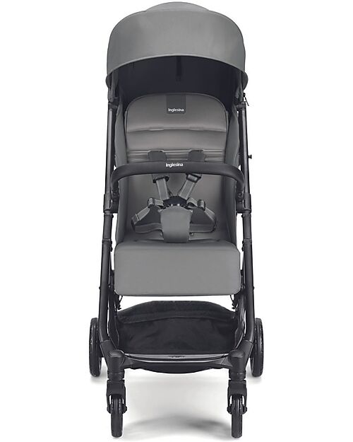 Inglesina Passeggino Now - Nero - Splash Blue - si Chiude da Solo con un Tocco Passeggini Leggeri