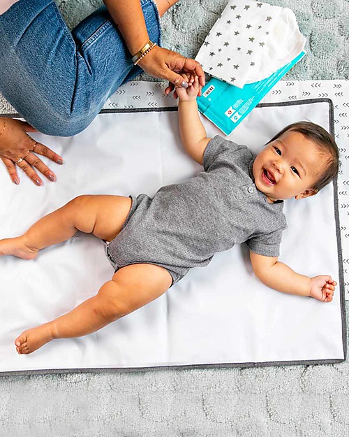 J L Childress 2 in 1 Fasciatoio Portatile Healthy Habits - Grigio Scuro Fasciatoi da Viaggio