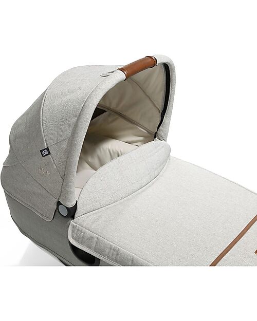 Joie  Navicella Calmi Oyster + I-Base Isofix Rotante Encore  Carrozzine e Navicelle