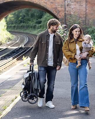 Joie Passeggino Parcel LX - Eclipse - Parapioggia e Adattatori Inclusi Passeggini Classici