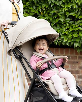 Joie Passeggino Parcel LX - Sandstone - Parapioggia e Adattatori Inclusi Passeggini Classici