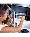 KidKraft Cucina Giocattolo Uptown Espresso - Design Moderno - Elettrodomestici Interattivi! Cucine Giocattolo