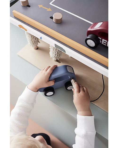 Kid's Concept Autolavaggio e Distributore di Benzina Giocattolo 3-in-1 - Fai il Pieno e Metti in Moto l'Immaginazione! Macchine e Trenini  in Legno