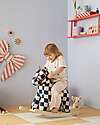Kid's Concept Cavallo a Dondolo - Miro - Scacchi - Petrolio e Bianco - 18m+ Cavalcabili