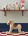 Kid's Concept Cavallo a Dondolo - Sam Aiden - Righe - 18m+ Cavalcabili