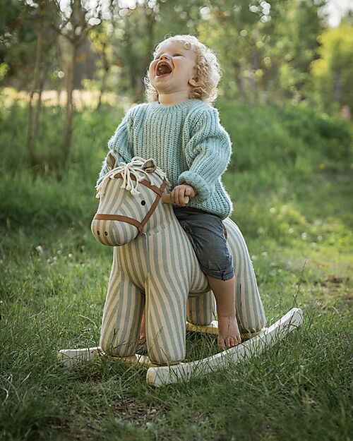 Kid's Concept Cavallo a Dondolo - Sam Aiden - Righe - 18m+ Cavalcabili
