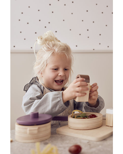 Kid's Concept Set di Pentole Giocattolo - Legno - 10 Pezzi - Tutti a tavola! Cucine Giocattolo