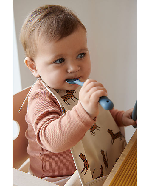 Liewood Bavaglio Impermeabile con Tasca Lai Leopardato - Sabbia - 100% Materiale Riciclato Bavagli Impermeabili con Tasca